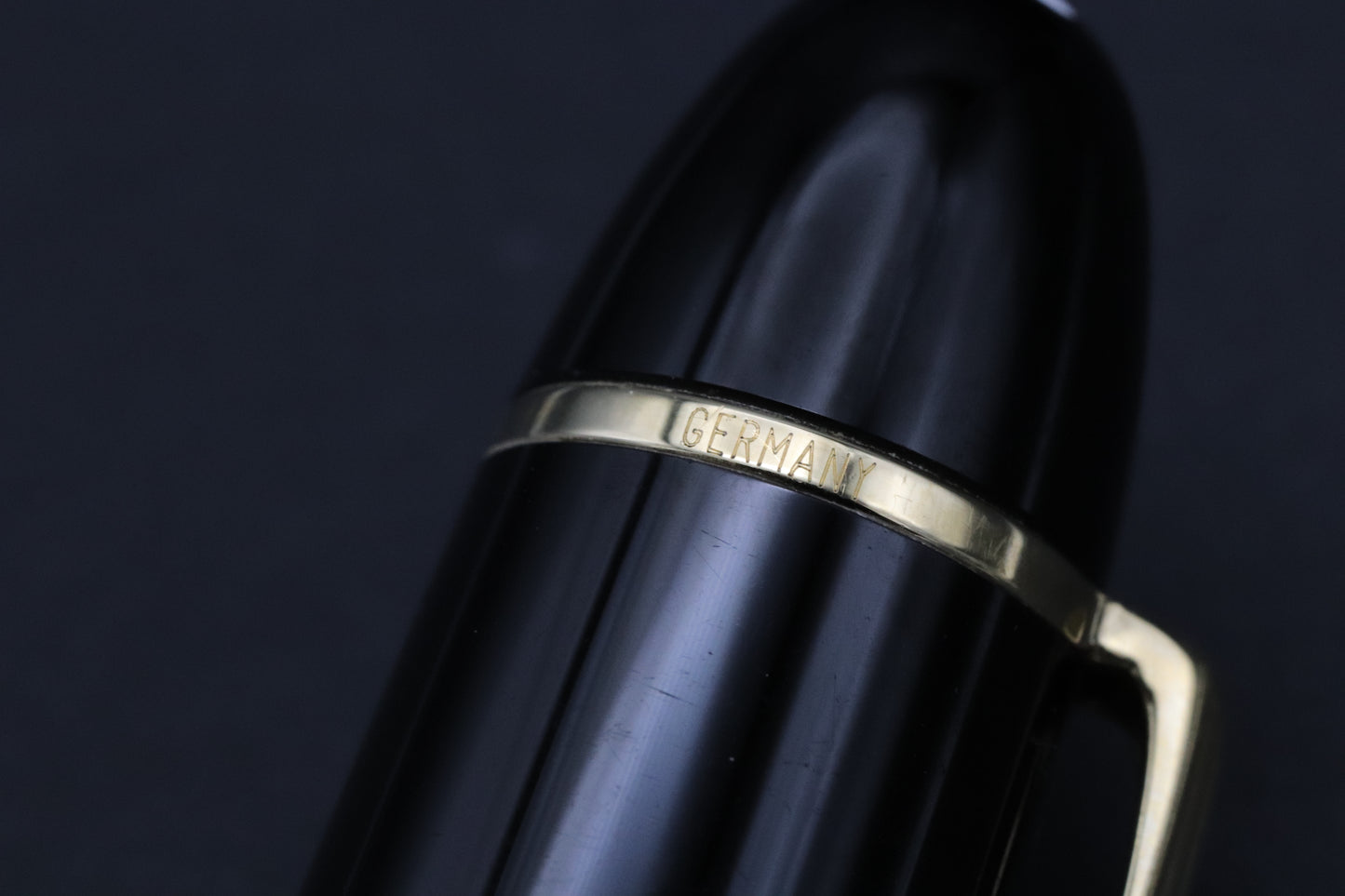Montblanc Meisterstuck 149 Gold-Coated Fountain Pen - 1991 - Extra Fine Nib