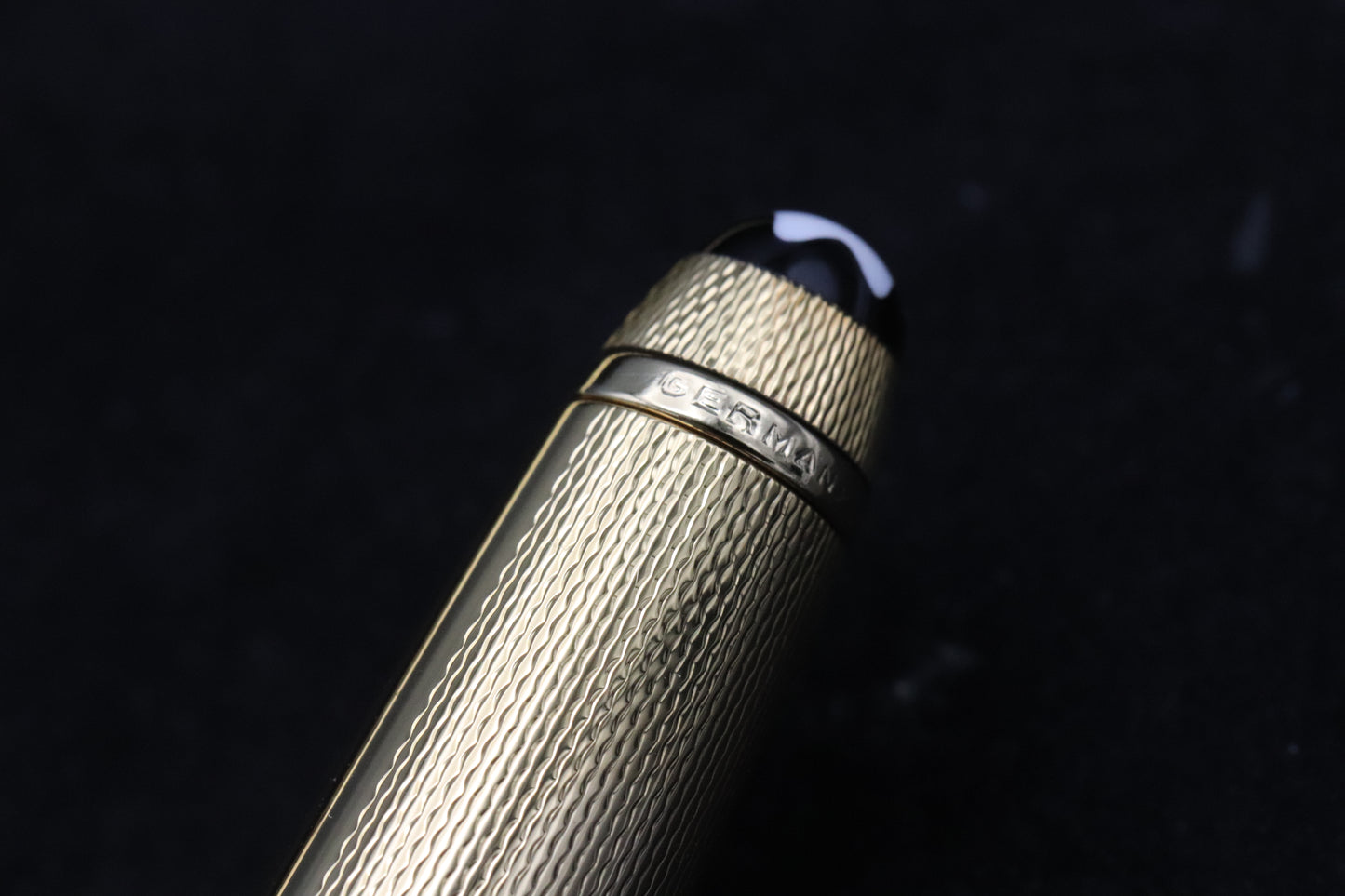 Montblanc Meisterstuck 144 / 164 Classique Gold Barley Fountain Pen and Ballpoint Pen Set