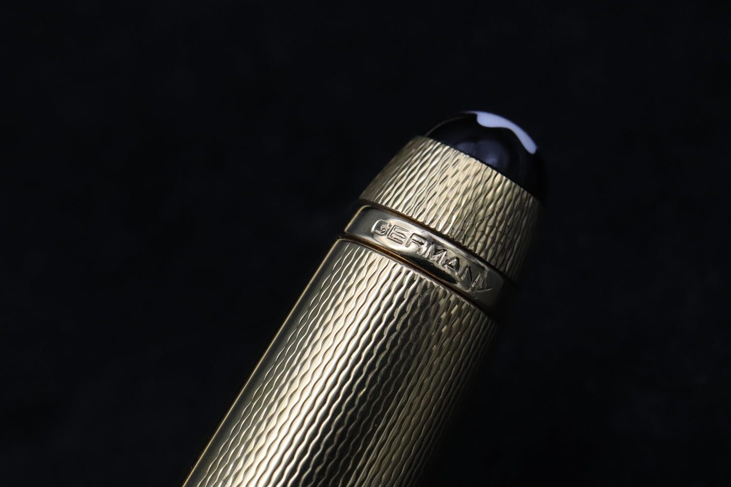 Montblanc Meisterstuck 144 / 164 Classique Gold Barley Fountain Pen and Ballpoint Pen Set