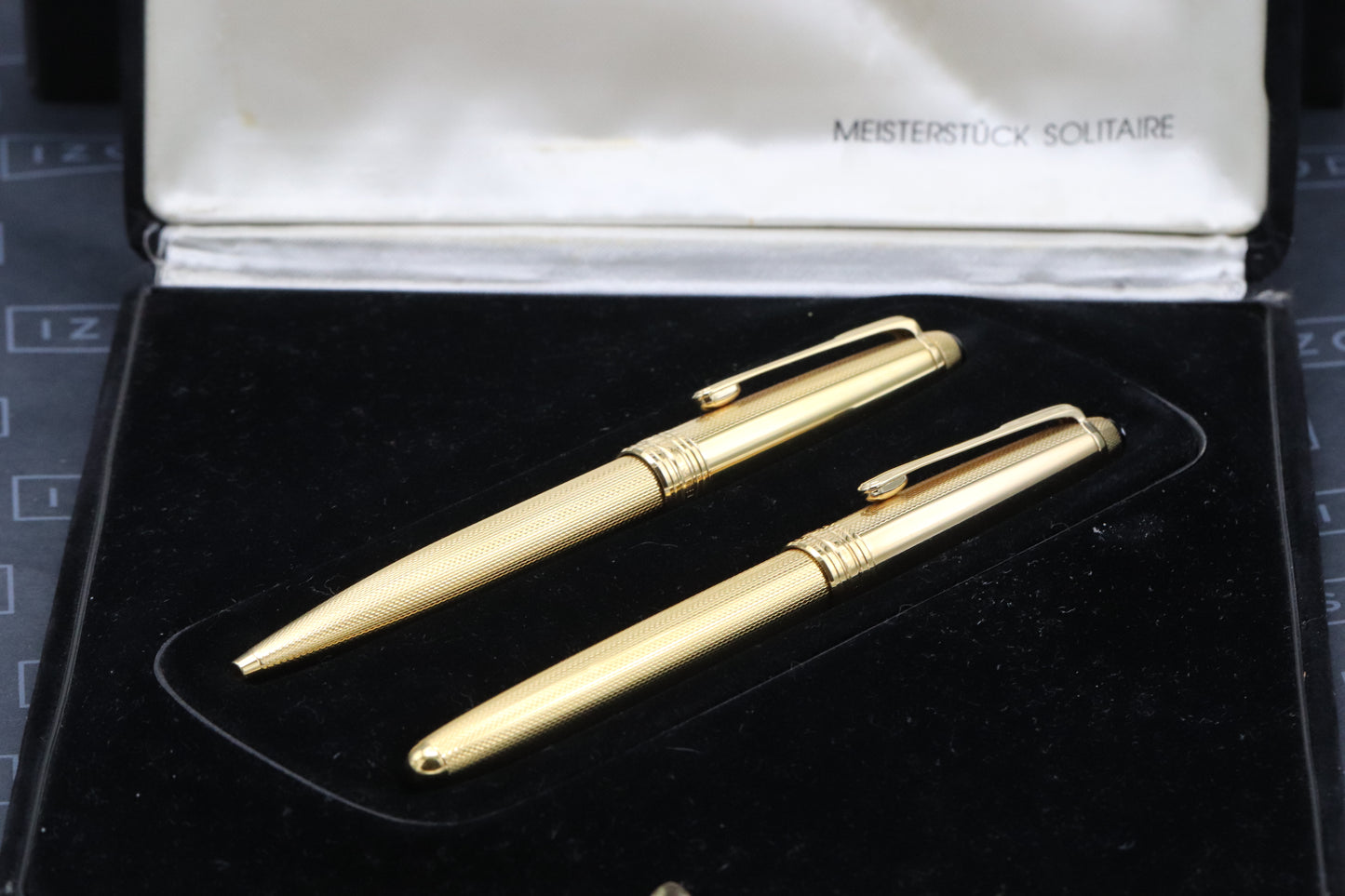 Montblanc Meisterstuck 144 / 164 Classique Gold Barley Fountain Pen and Ballpoint Pen Set