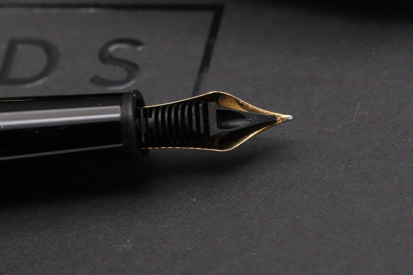 Montblanc Meisterstuck 145 Classique Gold Coated Fountain Pen
