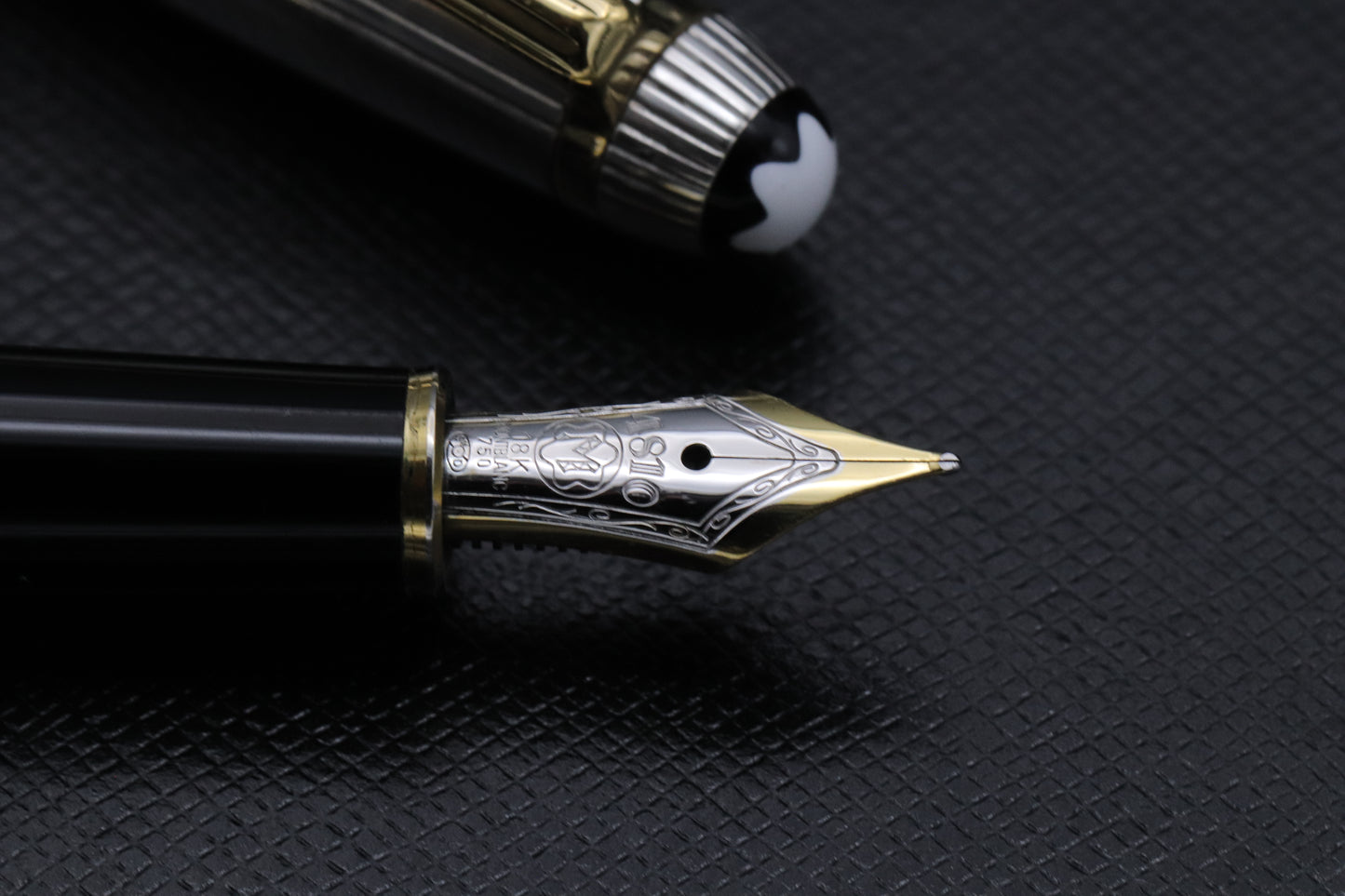 Montblanc Meisterstuck Classique AG925 Pinstripe Fountain Pen