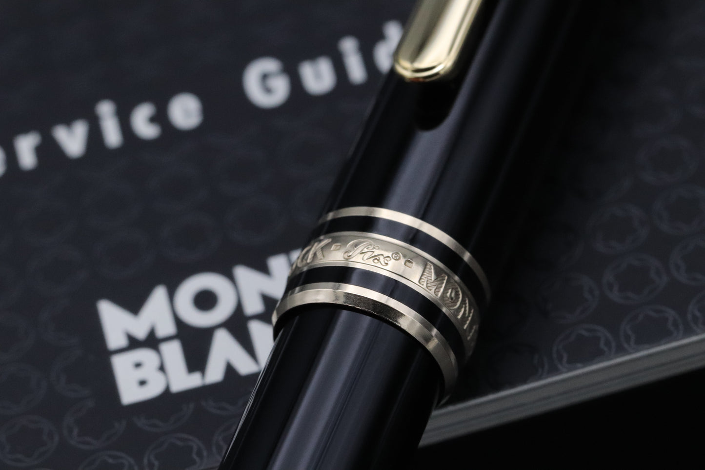 Montblanc Meisterstuck 163 Classique Gold-Coated Rollerball / Fineliner Pen