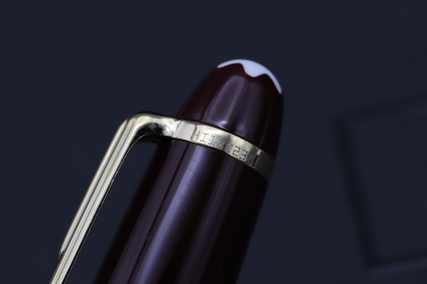 Montblanc Meisterstuck 164 Classique Bordeaux Ballpoint Pen