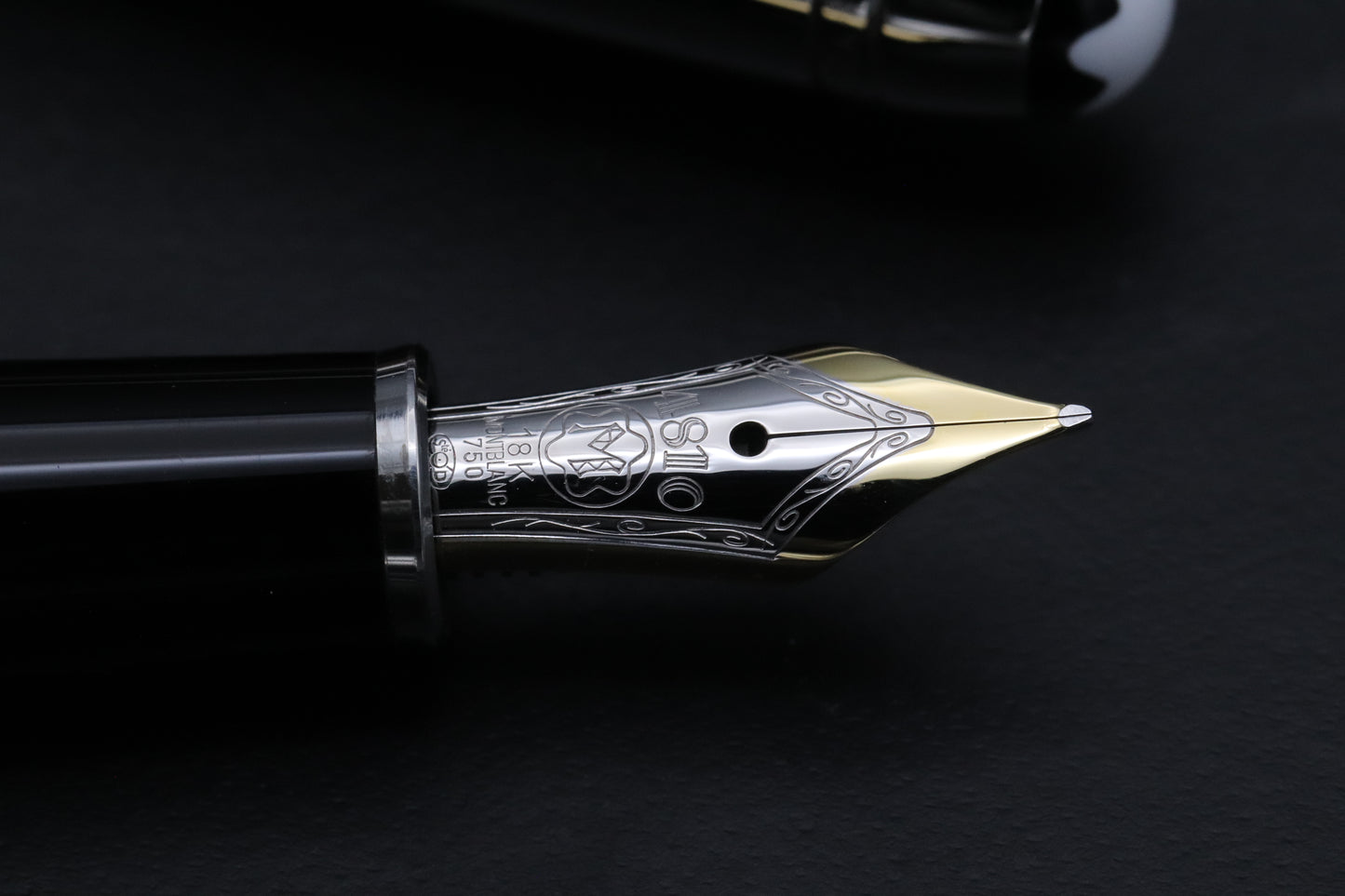 Montblanc Meisterstuck 144 Classique Doue Signum Fountain Pen