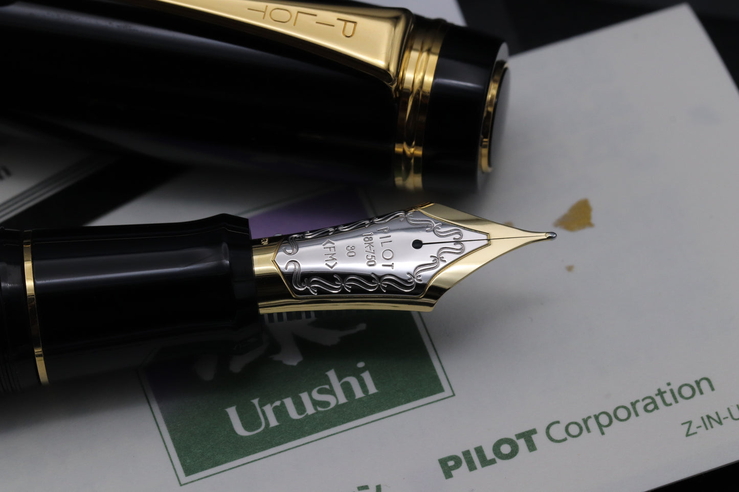 Pilot Custom Urushi Black Fountain Pen - INKED ONCE
