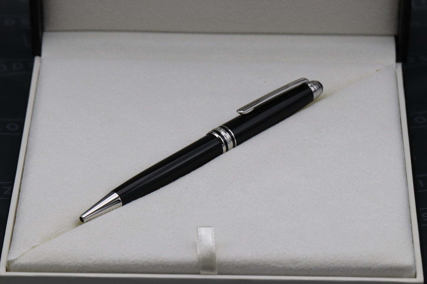 Montblanc Meisterstuck Classique UNICEF 2013 Ballpoint Pen - UNUSED