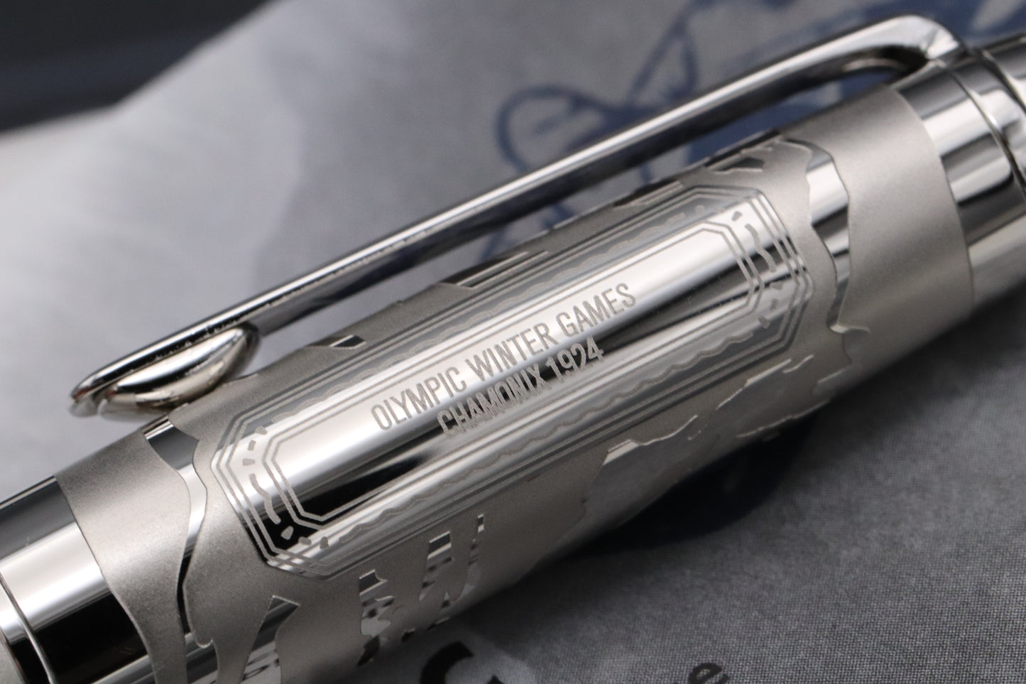 Montblanc Meisterstück x Chamonix Olympics Classique Doue Fountain Pen - DIPPED