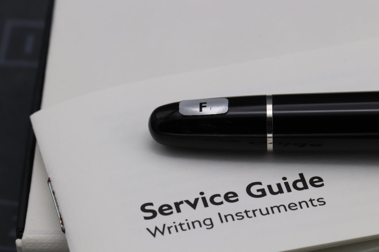 Montblanc Meisterstuck Classique Platinum Coated Fountain Pen - Fine CI Nib