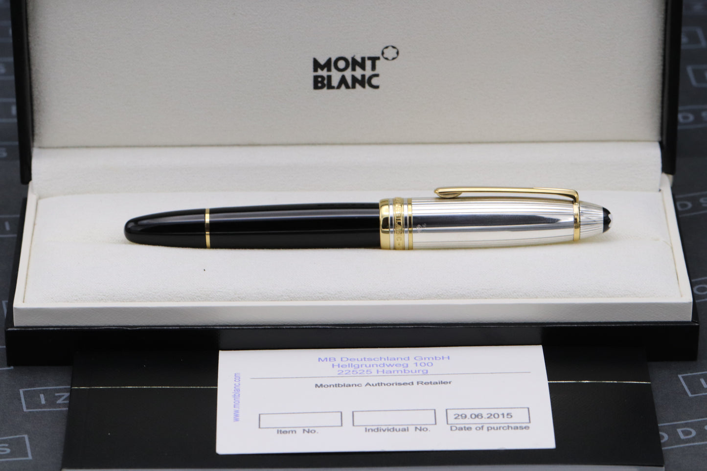 Montblanc Meisterstück 146 LeGrand Doue Sterling Silver Fountain Pen - EF Nib