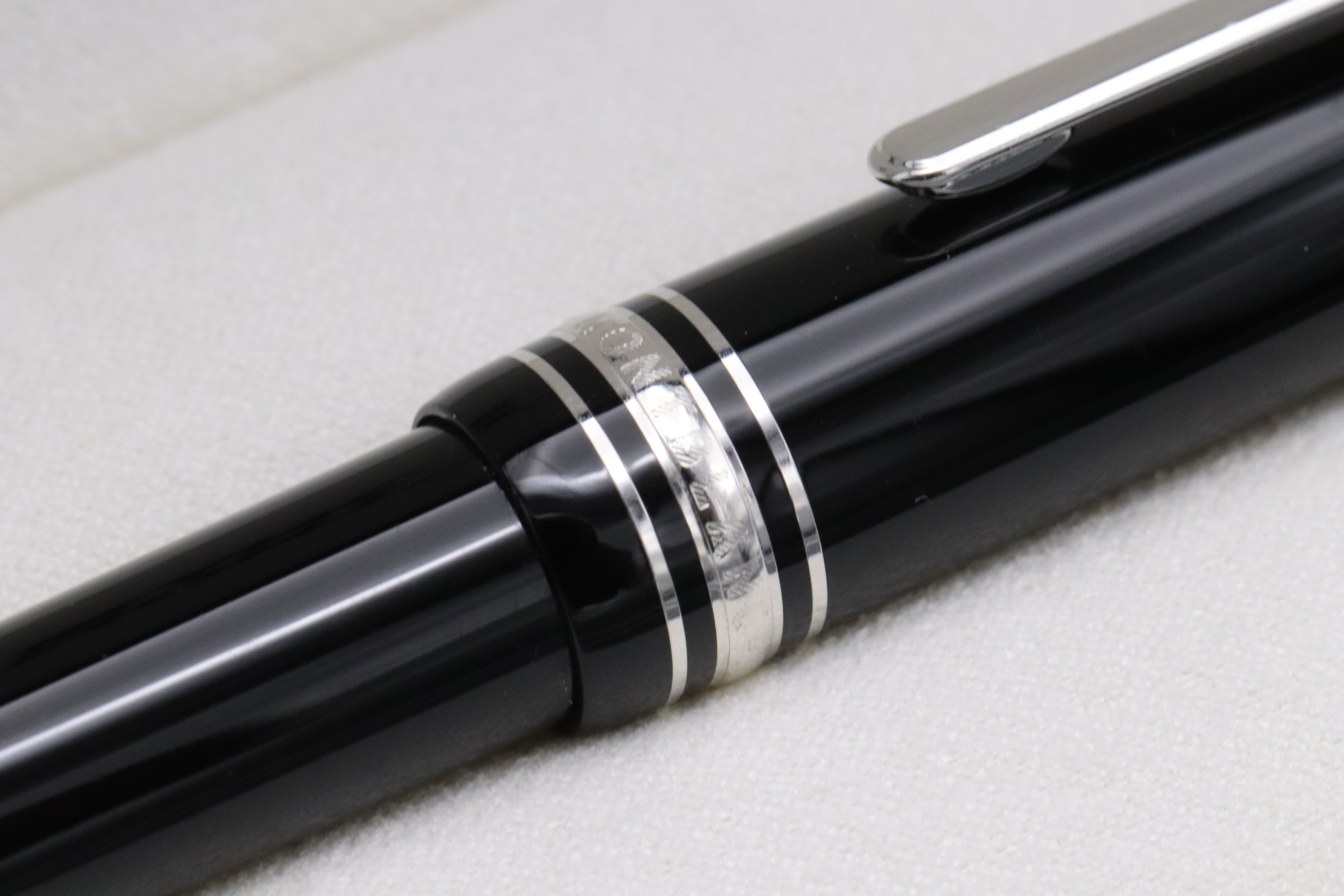 Montblanc Meisterstück 161 LeGrand Diamond Collection Ballpoint