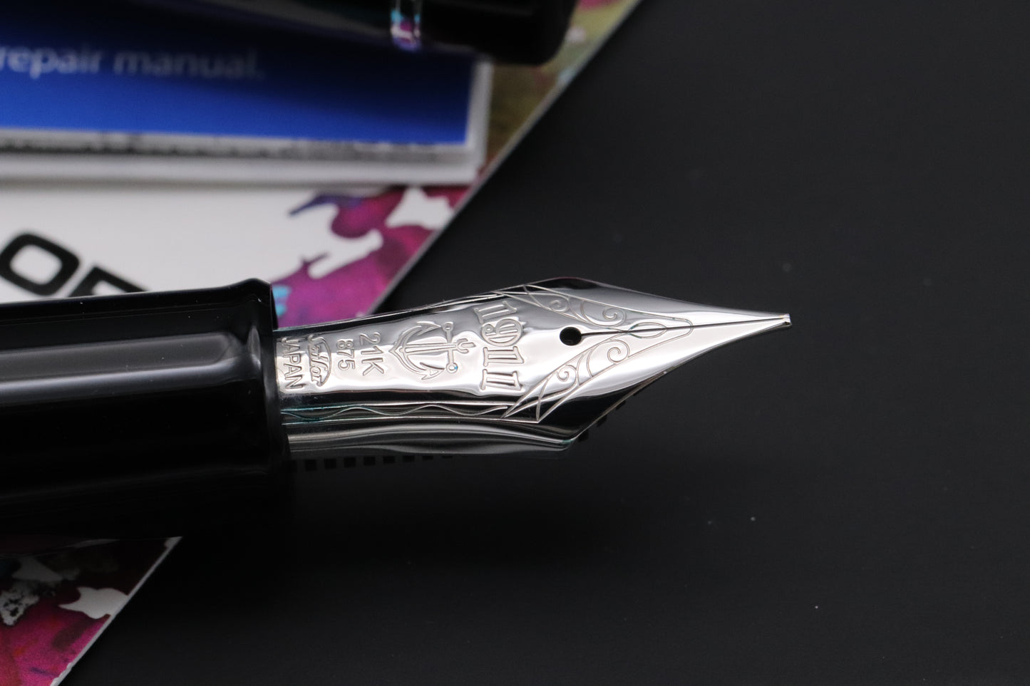 Sailor King of Pen Pro Gear Black Fountain Pen - Broad CI 'The Nibsmith' Nib
