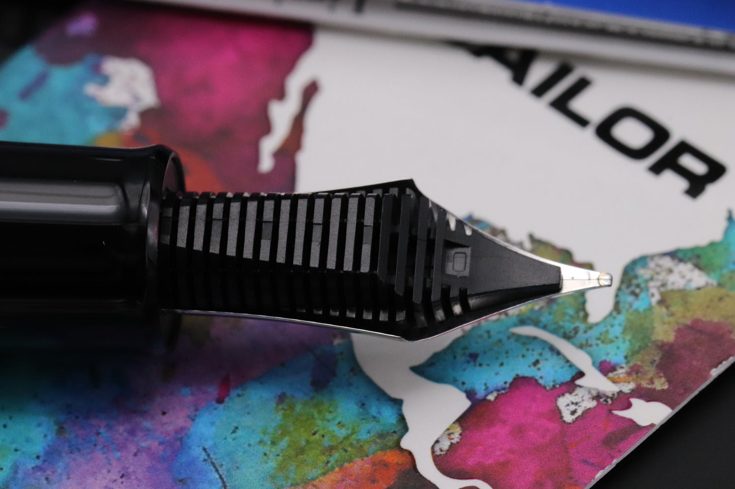 Sailor King of Pen Pro Gear Black Fountain Pen - Broad CI 'The Nibsmith' Nib