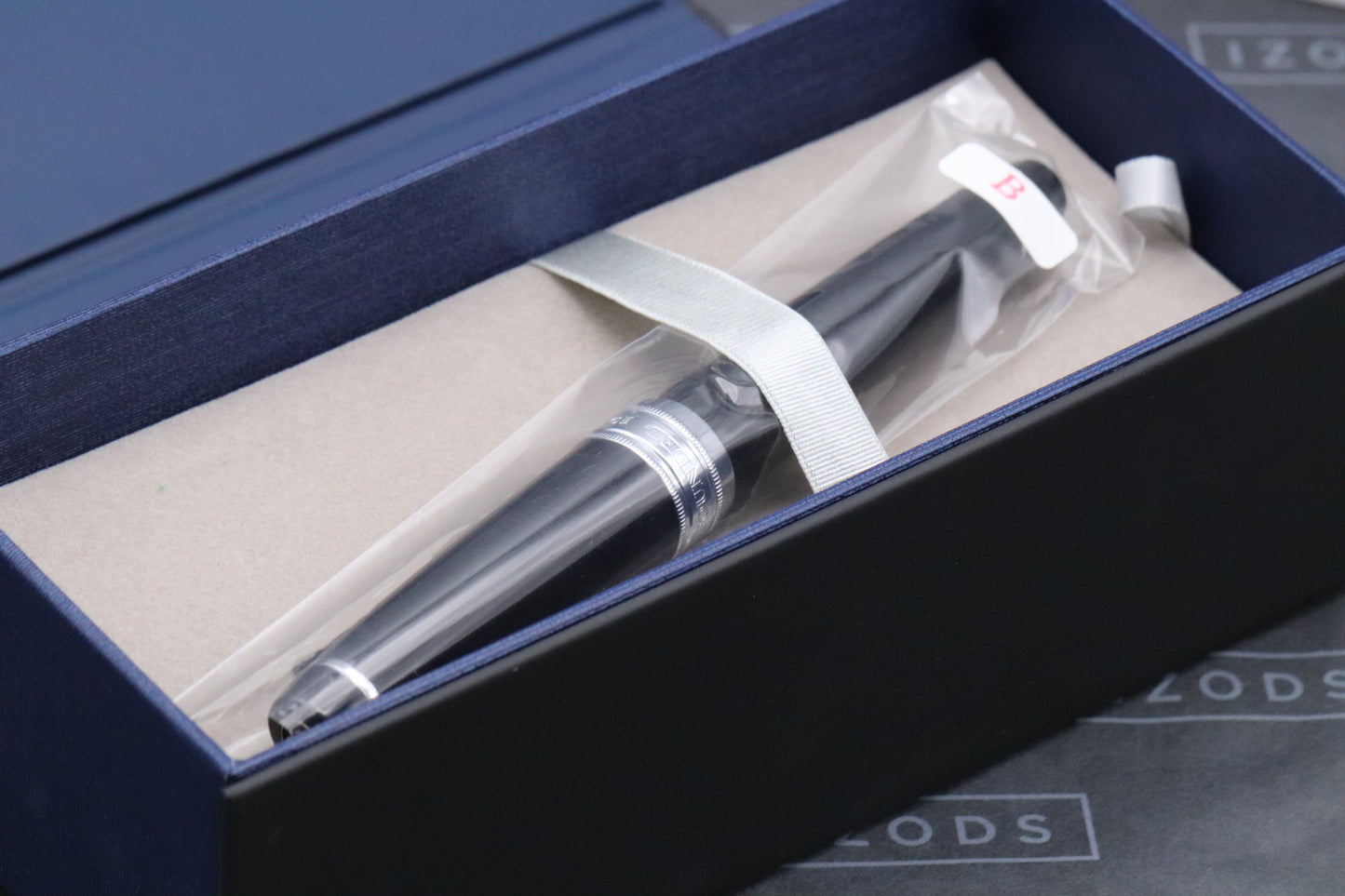 Sailor King of Pen Pro Gear Black Fountain Pen - Broad CI 'The Nibsmith' Nib