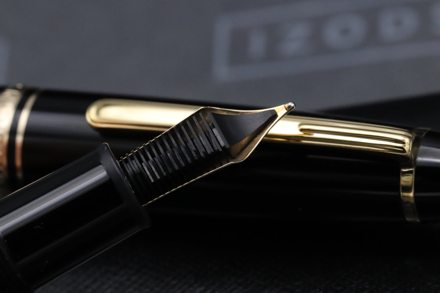 Montblanc Meisterstuck 146 LeGrand Gold Coated Fountain Pen