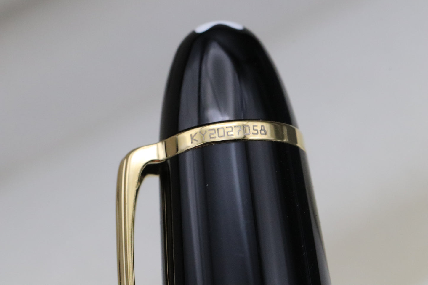Montblanc Meisterstuck 146 LeGrand Gold Coated Fountain Pen