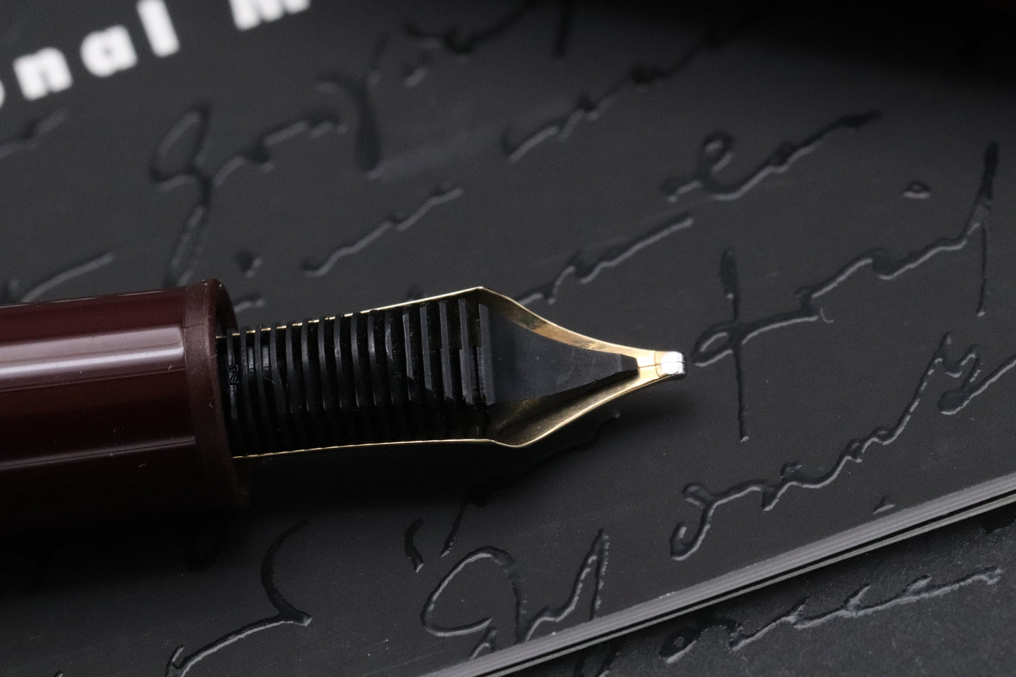 Montblanc Meisterstuck 146 LeGrand Bordeaux Fountain Pen - DIPPED - BB Nib