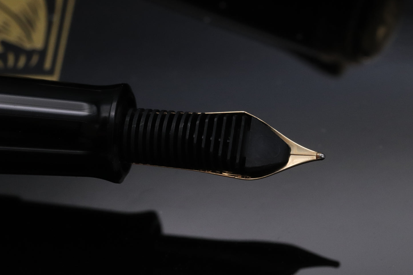 Pelikan Souveran M700 Toledo Fountain Pen - EF Nib