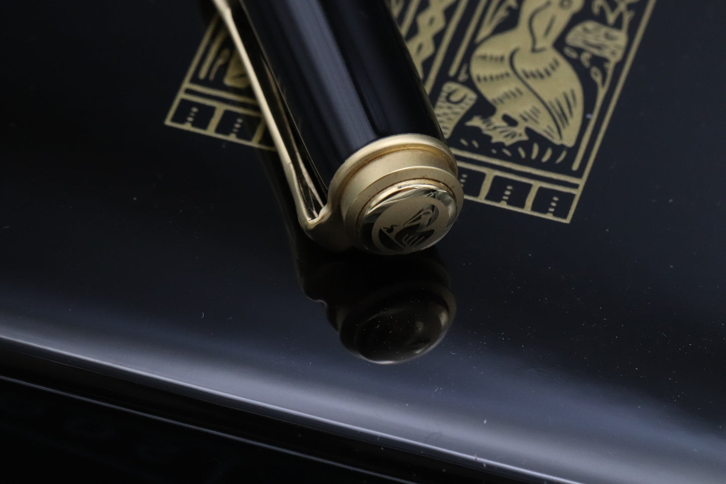 Pelikan Souveran M700 Toledo Fountain Pen - EF Nib