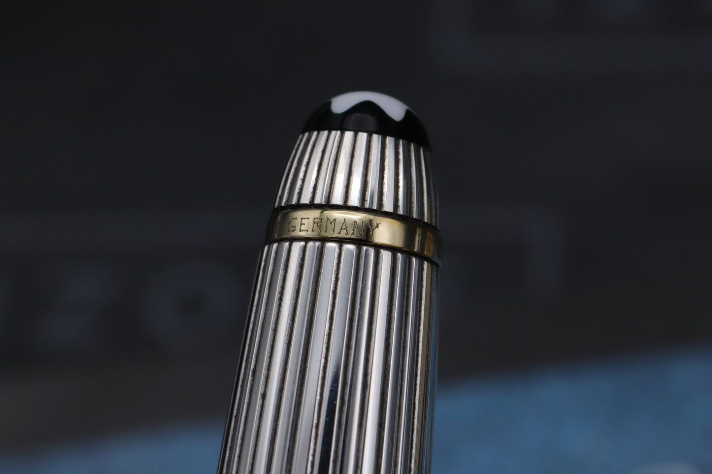 Montblanc Meisterstuck 144 Classique AG925 Pinstripe Doue Fountain Pen
