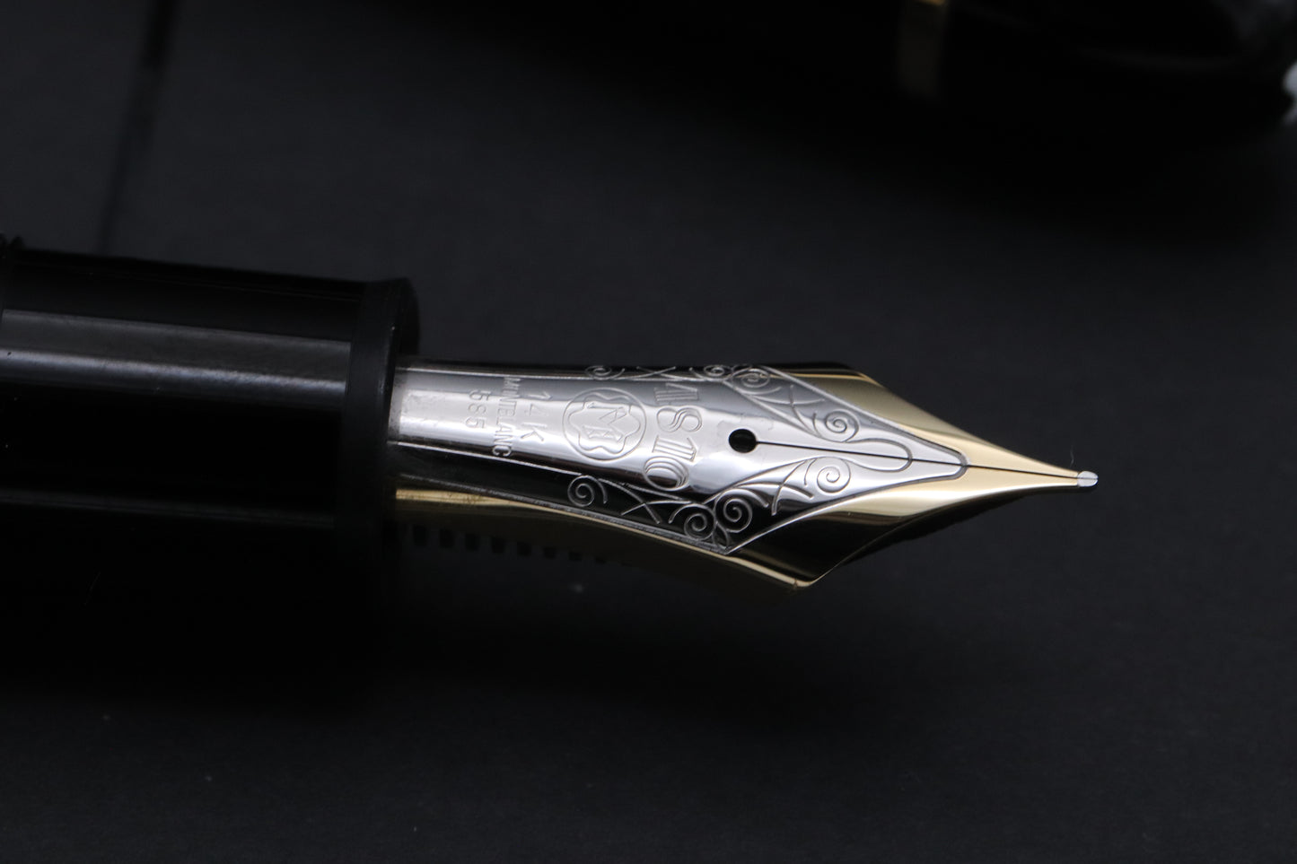 Montblanc Meisterstuck 149 Gold-Coated Fountain Pen - 1985 - Fine Nib