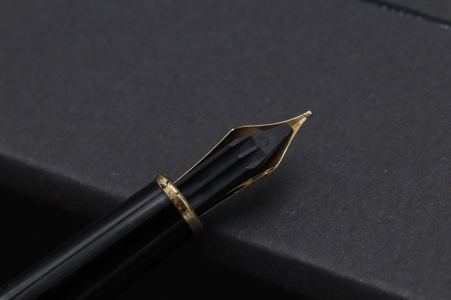 Montblanc Meisterstuck 144 Classique Gold Coated Fountain Pen