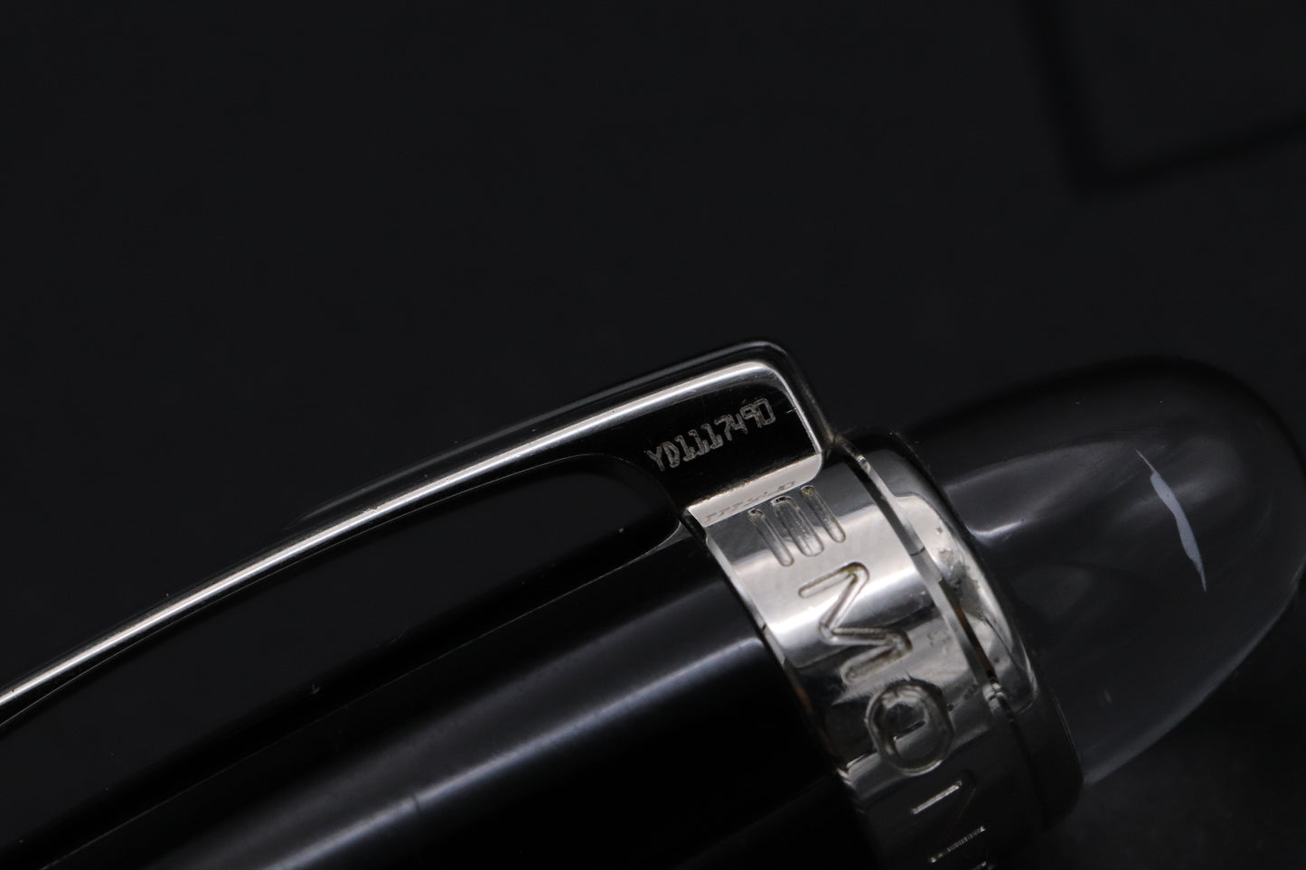 Montblanc Starwalker Platinum Resin Rollerball / Fineliner Pen