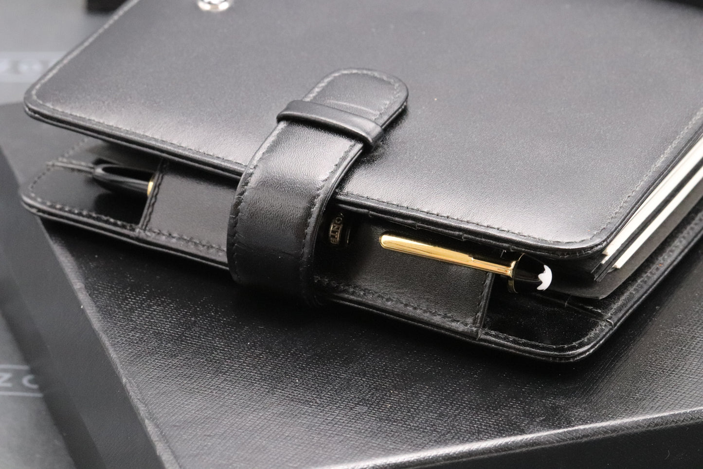 Montblanc Meisterstück 114 Mozart Gold-Coated Fountain Pen with Organiser