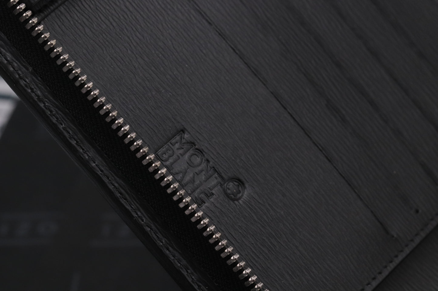 Montblanc Westside Black Leather A4 Organiser / Zip Up Folder - UNUSED
