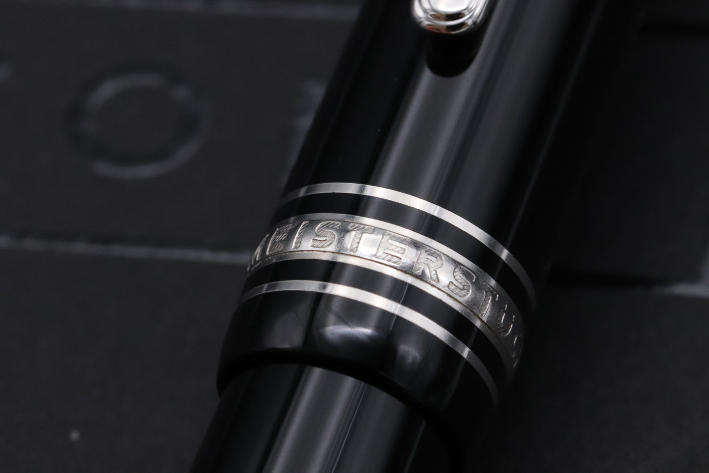 Montblanc Meisterstuck 146 LeGrand Platinum-Coated Fountain Pen - OB Nib