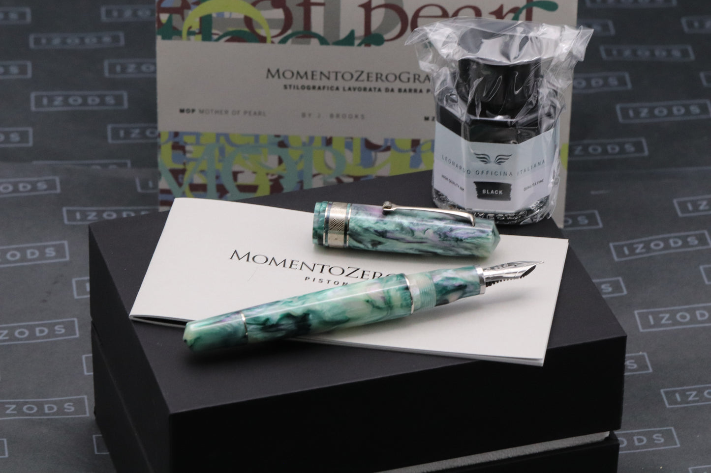 Leonardo MZG Mother of Pearl Resin Limited Edition Fountain Pen