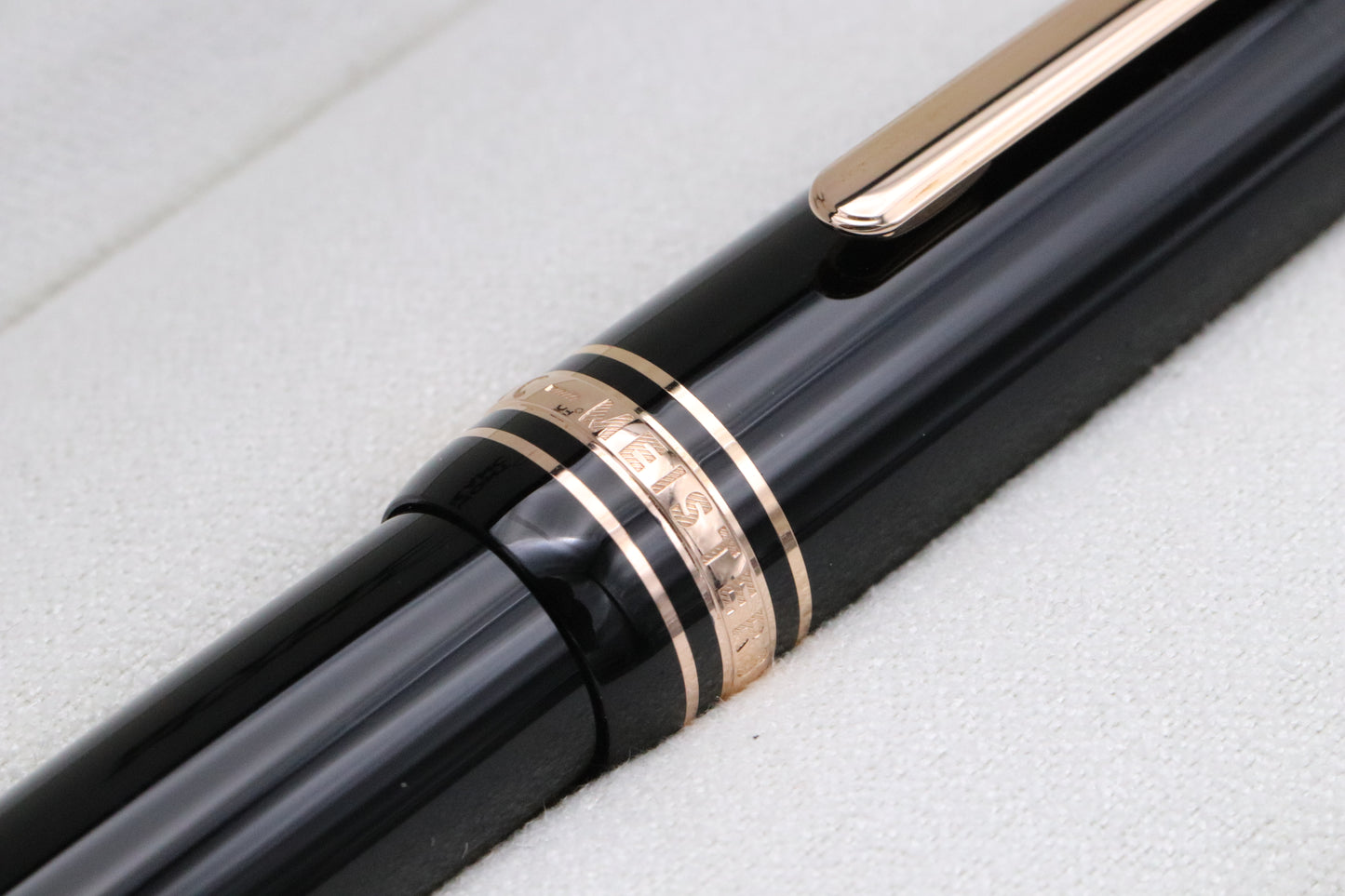 Montblanc Meisterstuck 162 LeGrand Red Gold Coated Rollerball Pen - UNUSED