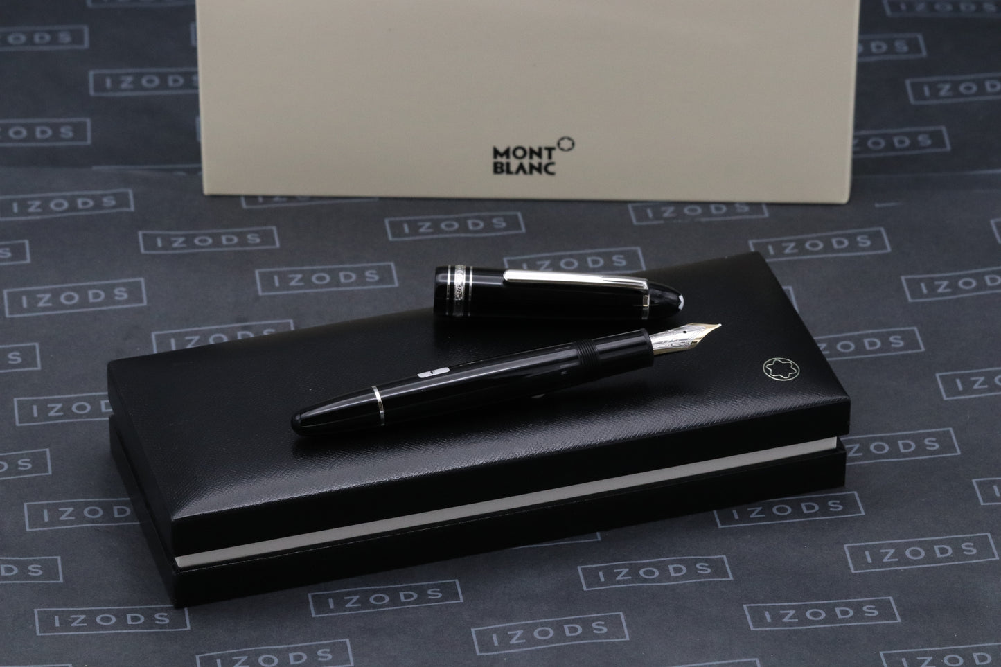 Montblanc Meisterstuck 146 LeGrand Platinum-Coated Fountain Pen - UNUSED - F Nib