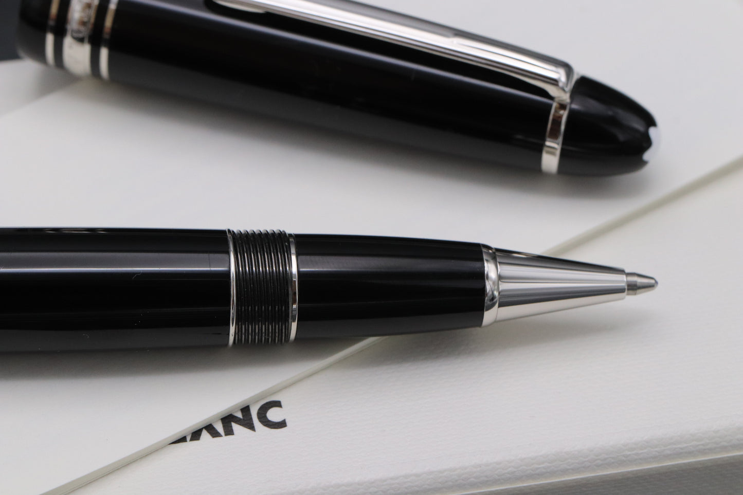 Montblanc Meisterstuck 162 LeGrand Platinum Coated Rollerball Pen