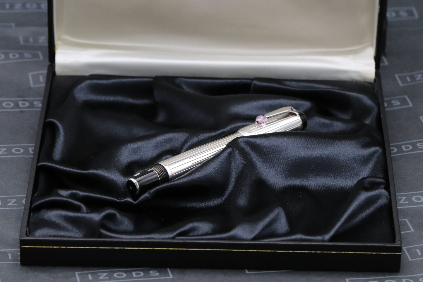 Montblanc Boheme Je T'aime Sterling Silver Fountain Pen - UNUSED
