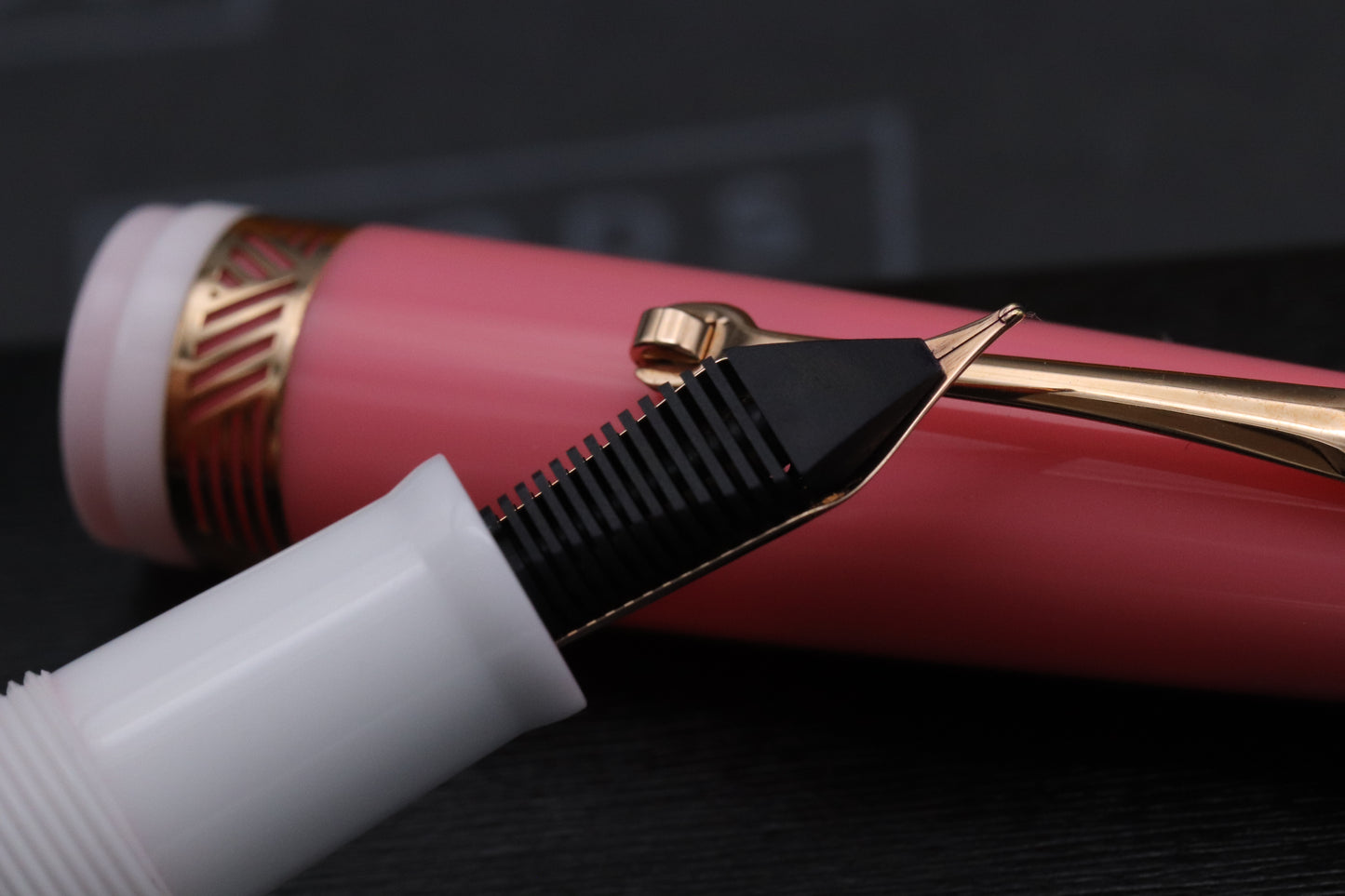 Leonardo Momento Magico Venus Dream Limited Edition Fountain Pen