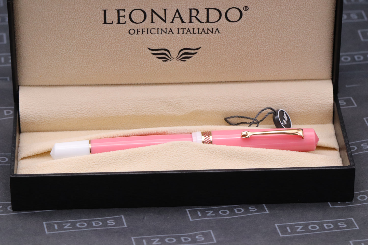 Leonardo Momento Magico Venus Dream Limited Edition Fountain Pen