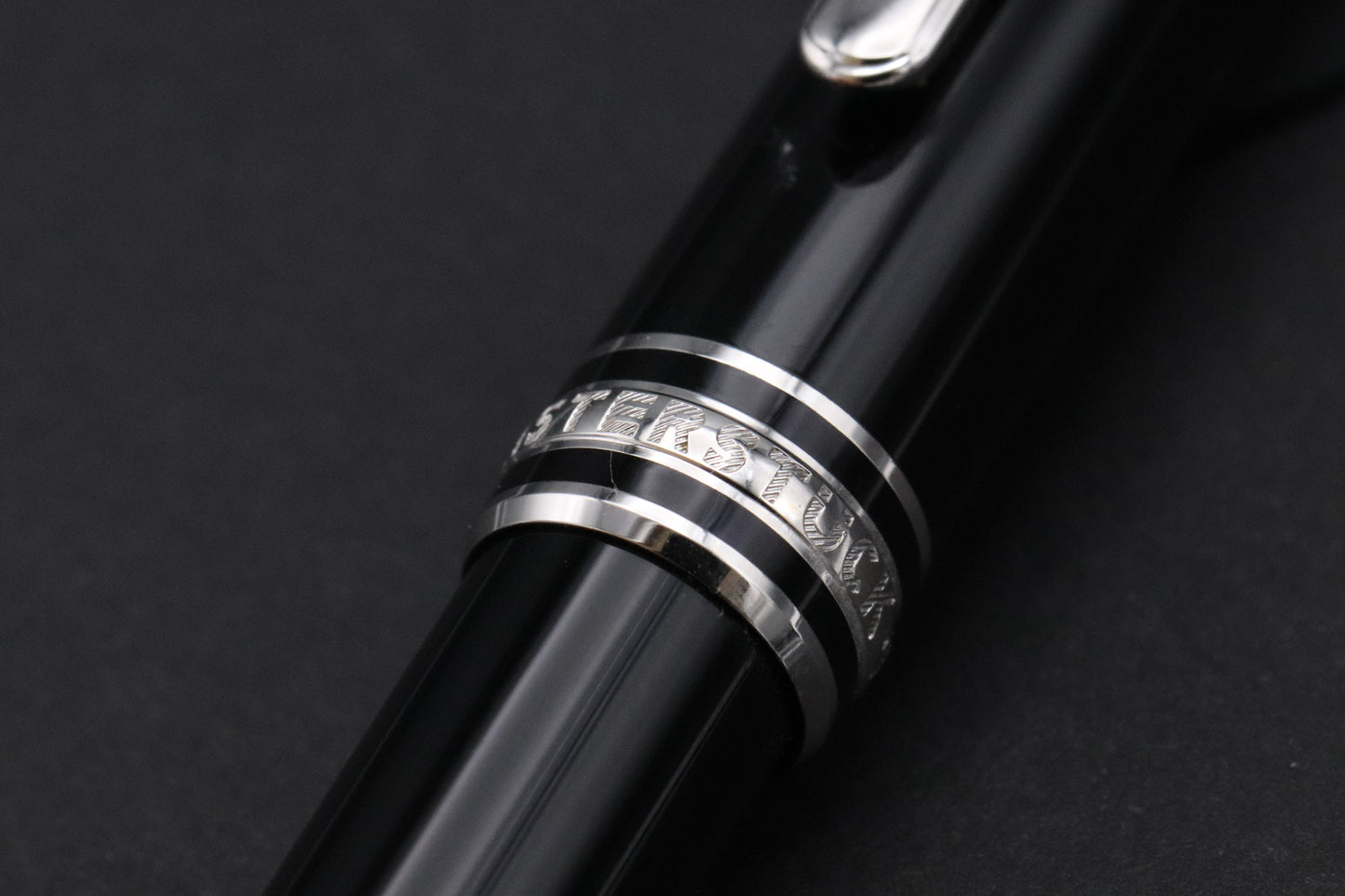 Montblanc Meisterstuck 165 Classique Platinum Coated Mechanical Pencil