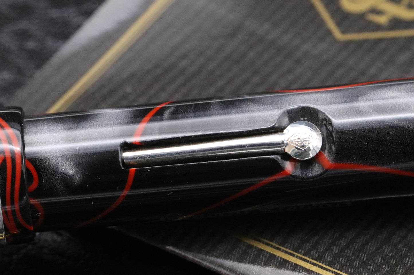 Conway Stewart Winston Churchill Excalibur LE Lever Fill Fountain Pen - IM Nib