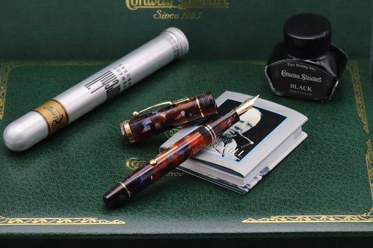 Conway Stewart Winston Churchill Sepia Blue Lever Fountain Pen