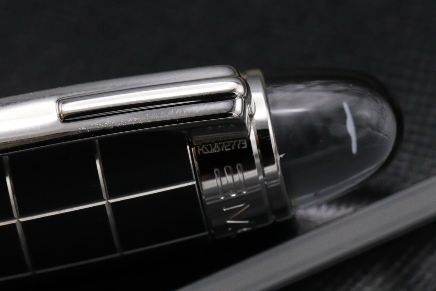 Montblanc Starwalker Rubber Platinum Rollerball / Fineliner Pen