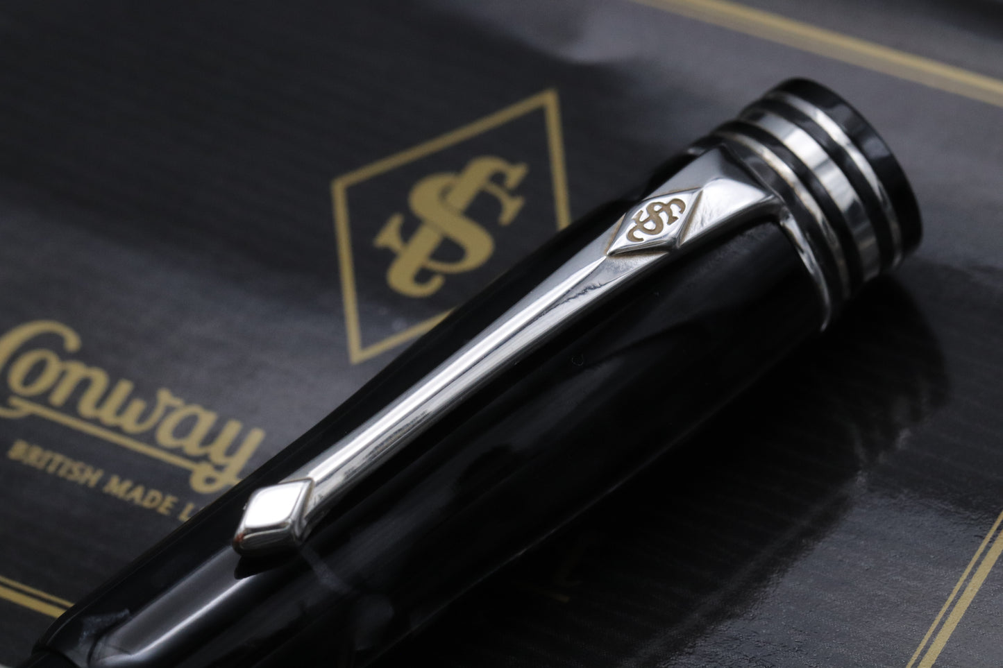 Conway Stewart Wellington Silver Graphite Limited Edition Fountain Pen