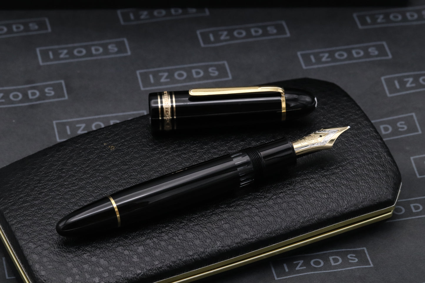 Montblanc Meisterstuck 149 Gold-Coated Fountain Pen - 1969-72 - Broad Nib