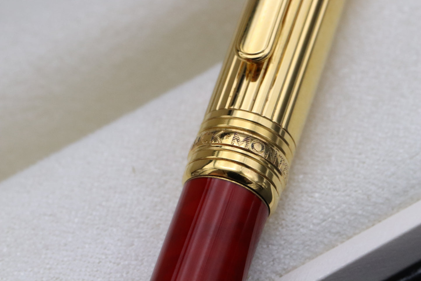 Montblanc Meisterstück 116 Mozart Coral-Red Ballpoint Pen