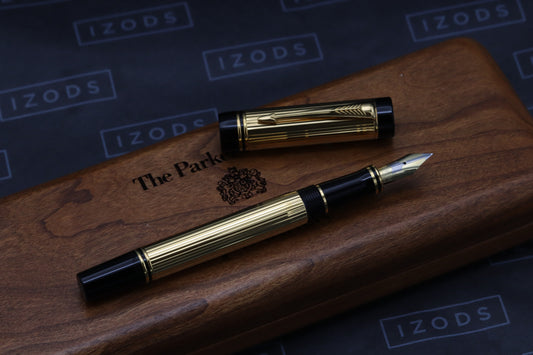 Parker Duofold International Godron Gold Fountain Pen - MK1 - 1991 - EF Nib