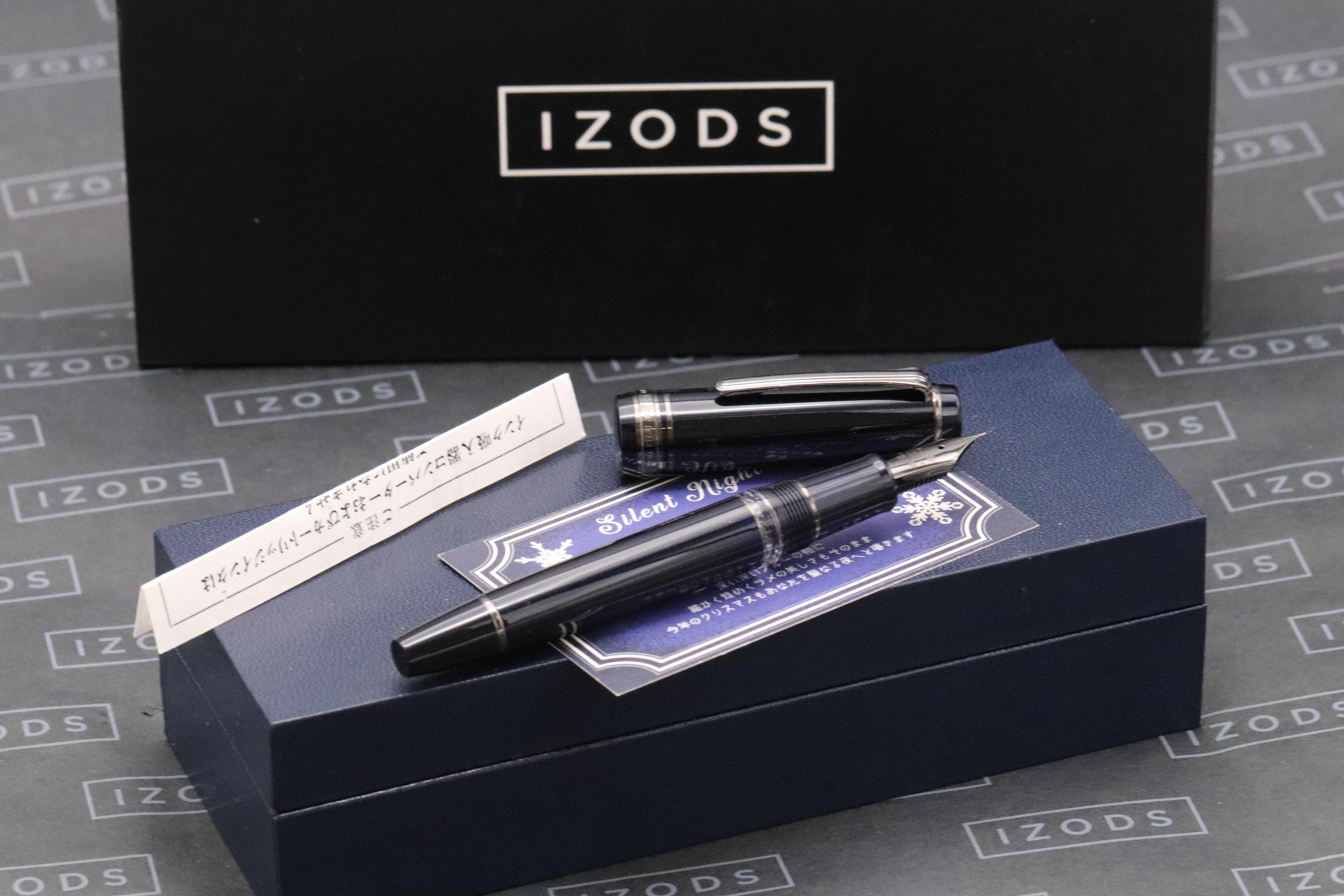 Sailor x Bungubox Realo Silent Night Fountain Pen – IZODS