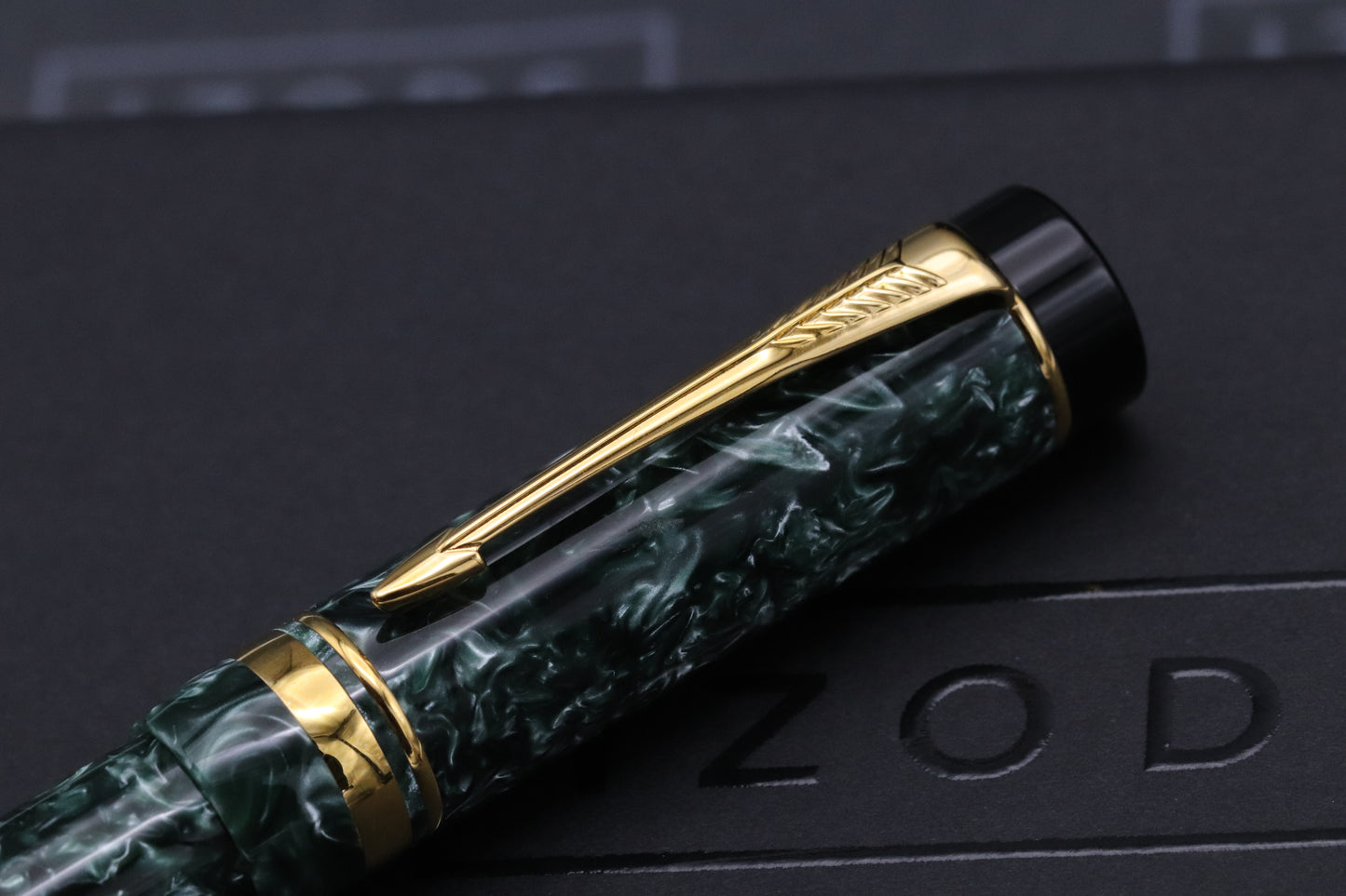 Parker Duofold International MKI Green Marble Fountain Pen - 1992