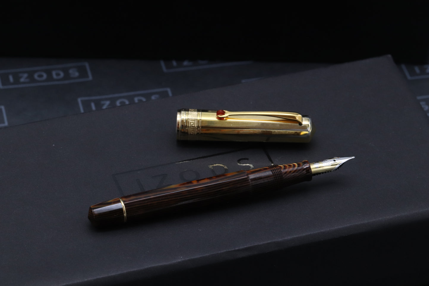 Omas Dama Arco Bronze Preziose Vermeil Cap Fountain Pen
