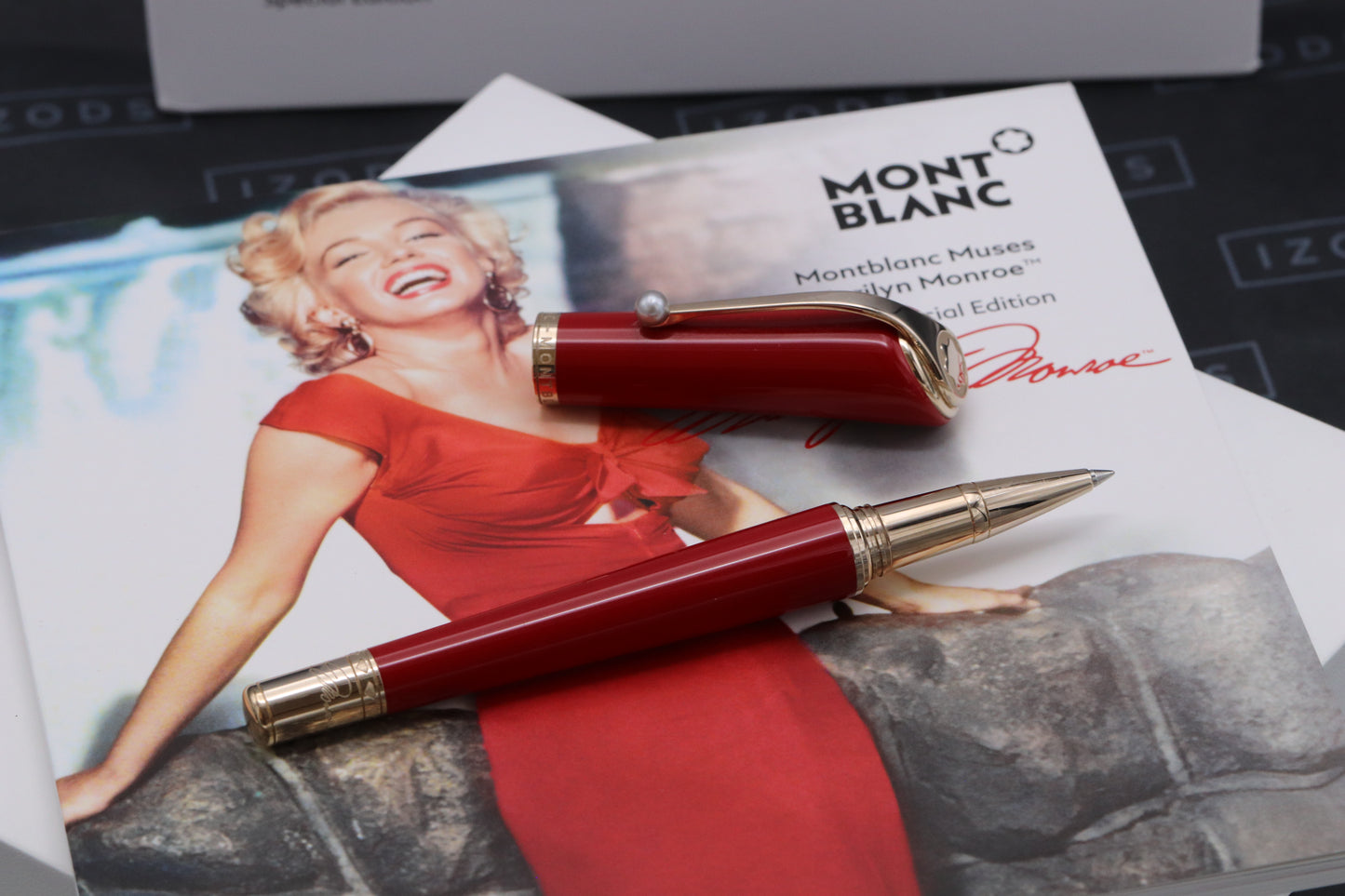 Montblanc Muses Marilyn Monroe Red Special Edition Rollerball Pen
