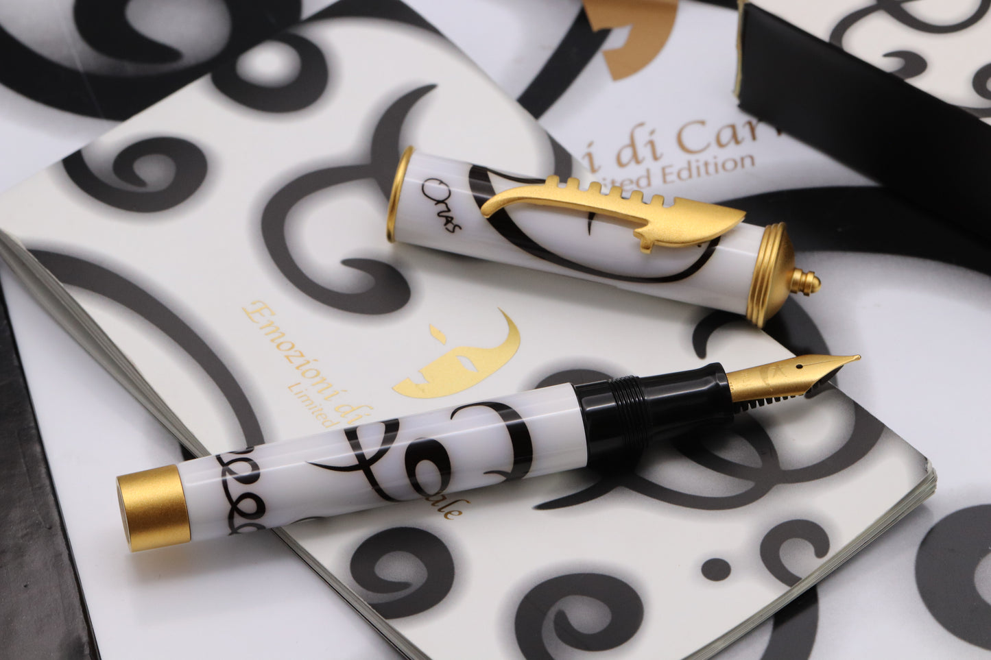 Omas Emozioni di Carnevale Limited Edition Fountain Pen